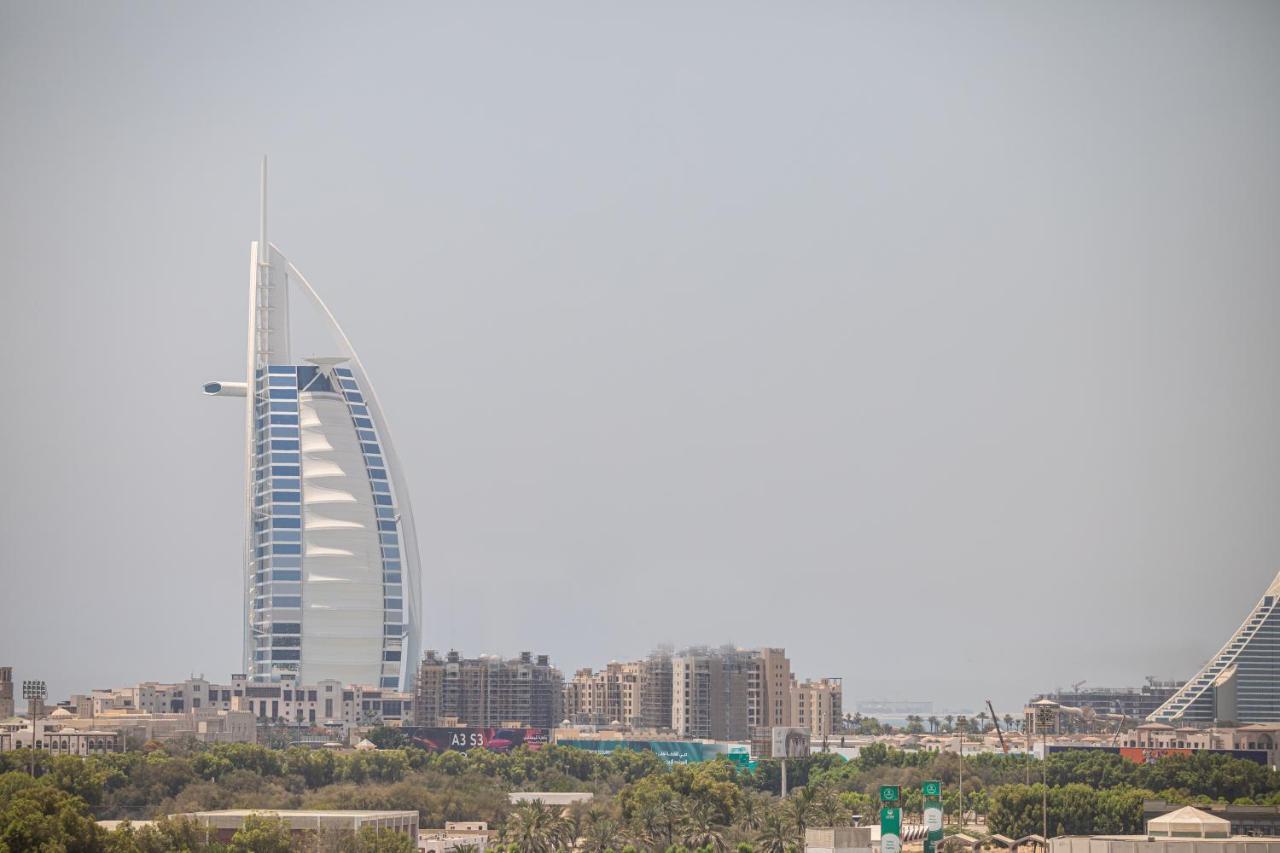 Auris Boutique Hotel Apartments, Al Barsha - At The Mall Дубай Екстериор снимка